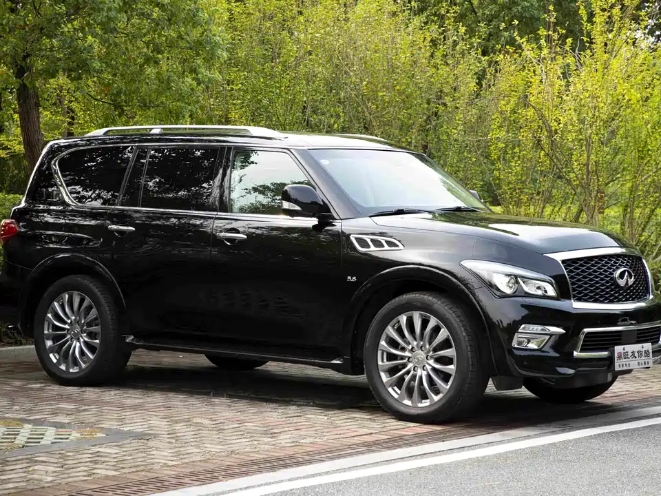 Infiniti QX80