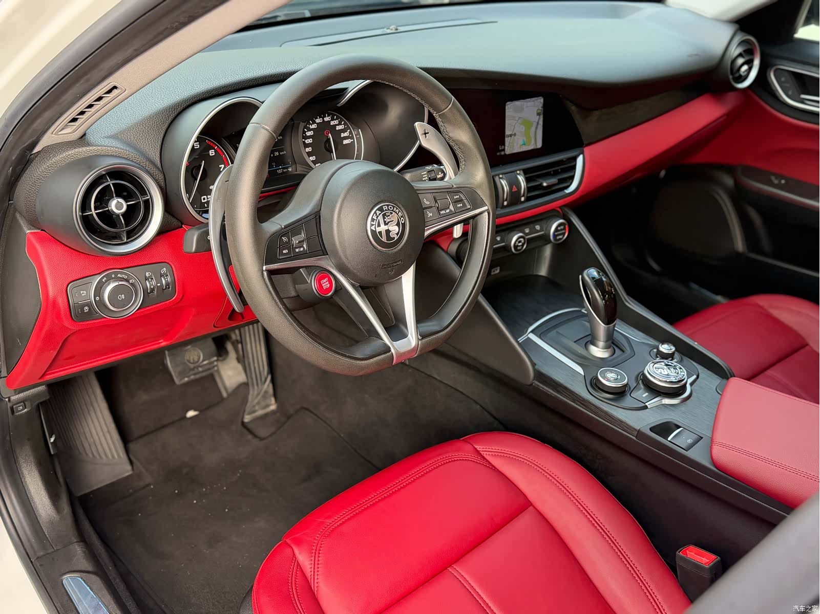 Alfa Romeo Giulia, 2020 6