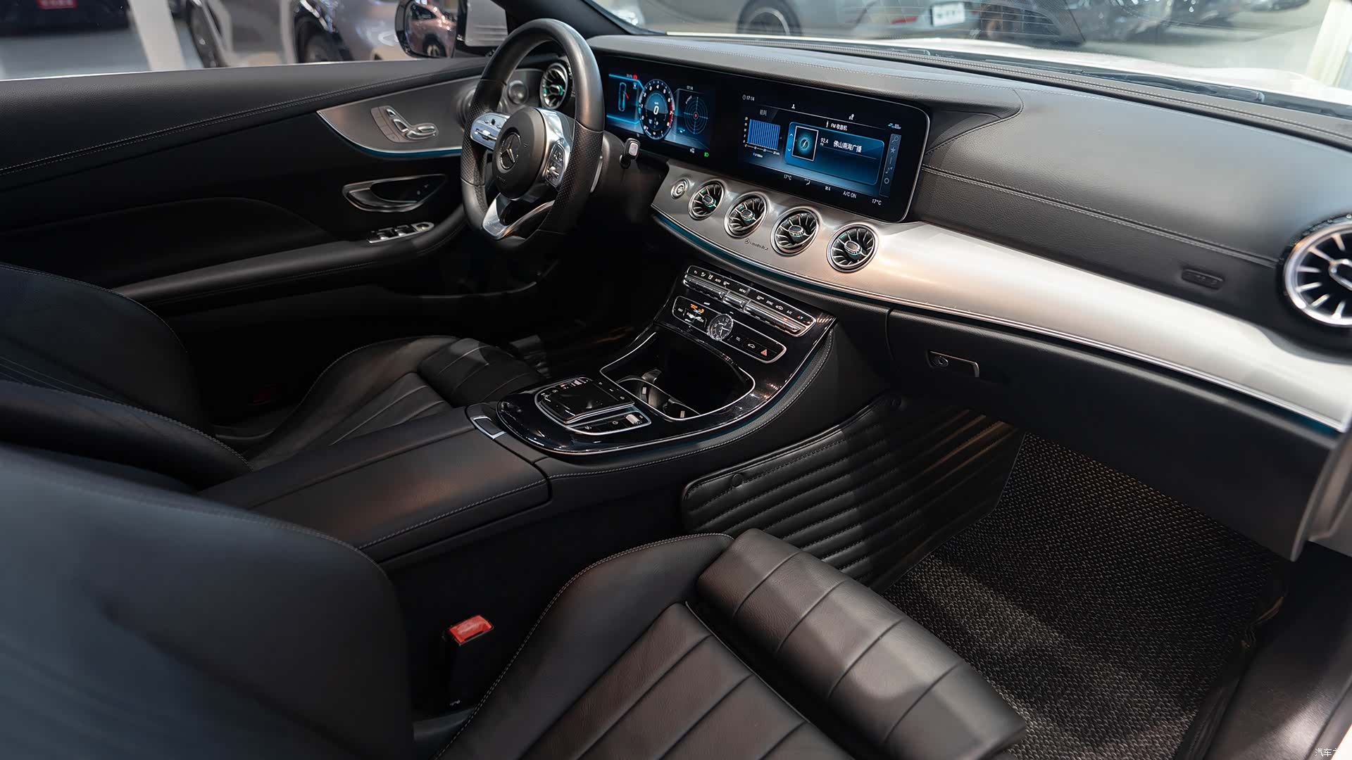 Mercedes-Benz E-Class, 2019 13