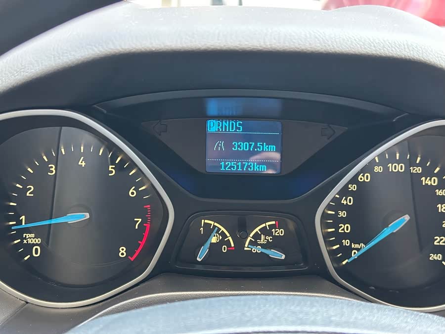 Ford Focus 2015, фото 7