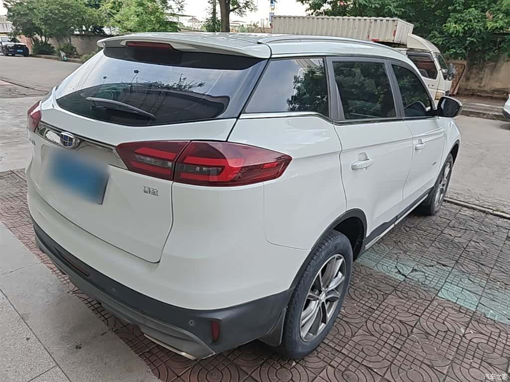 Geely Boyue, 2019 7
