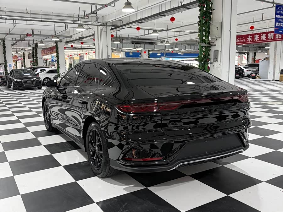BYD Han 2025, фото 6