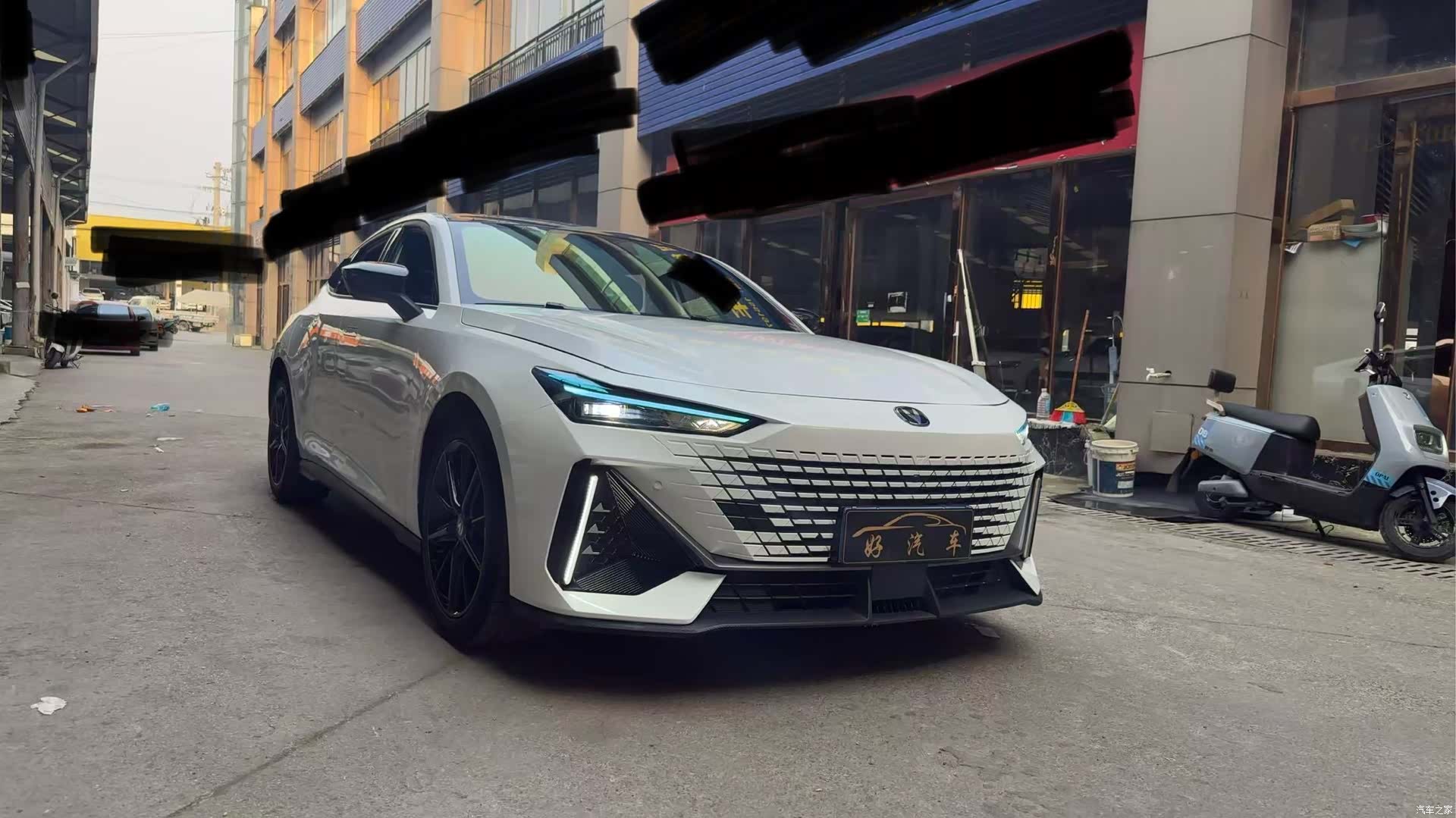 Changan UNI-V, 2022 3