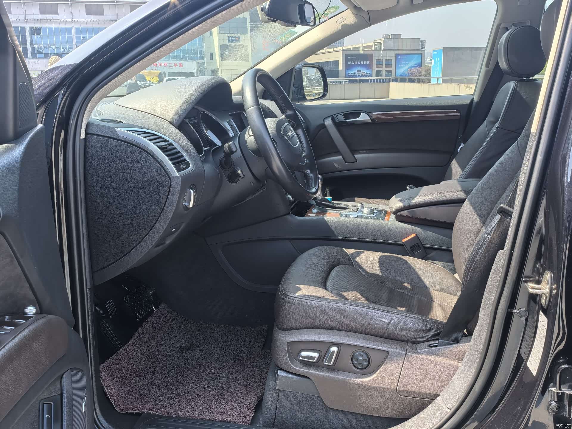Audi Q7, 2015 все фото