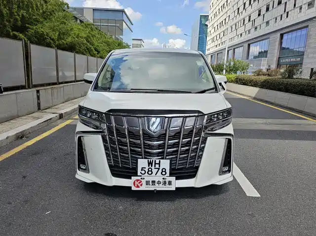 Toyota Alphard 2026 — купить из Китая под заказ