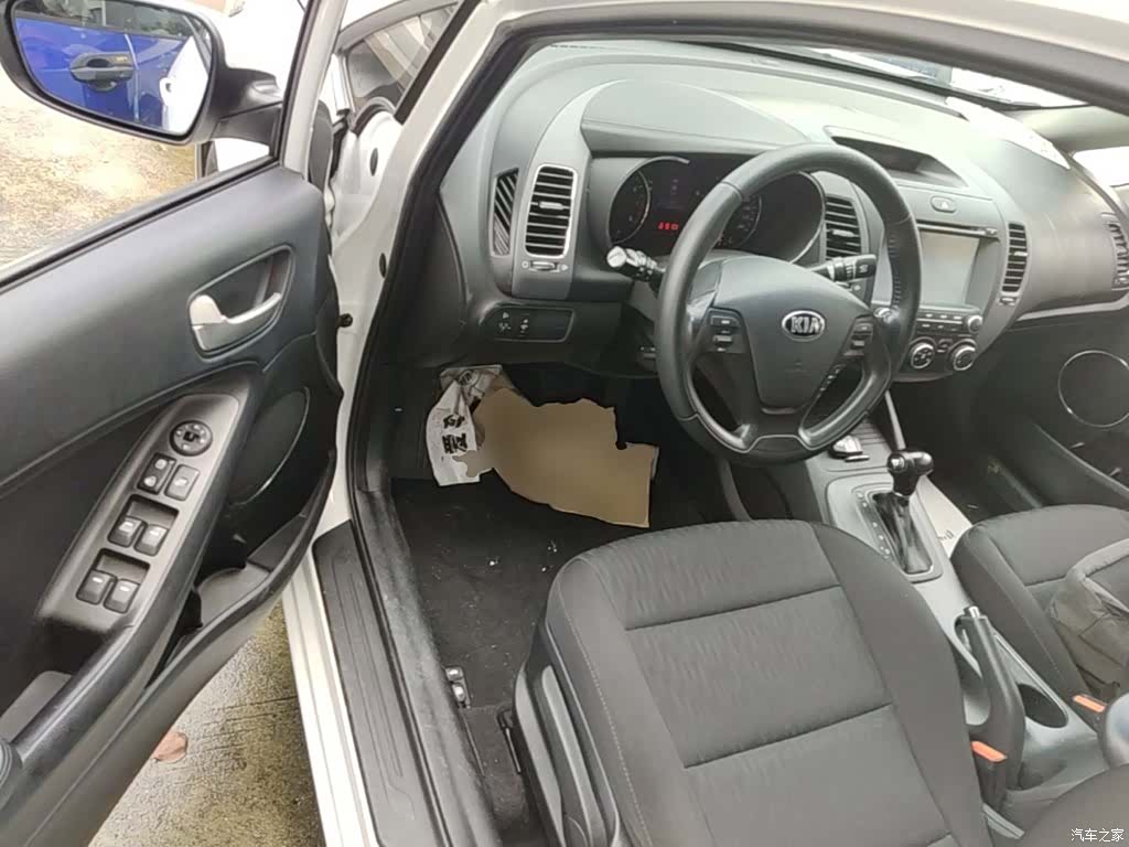 Kia K3, 2015 16