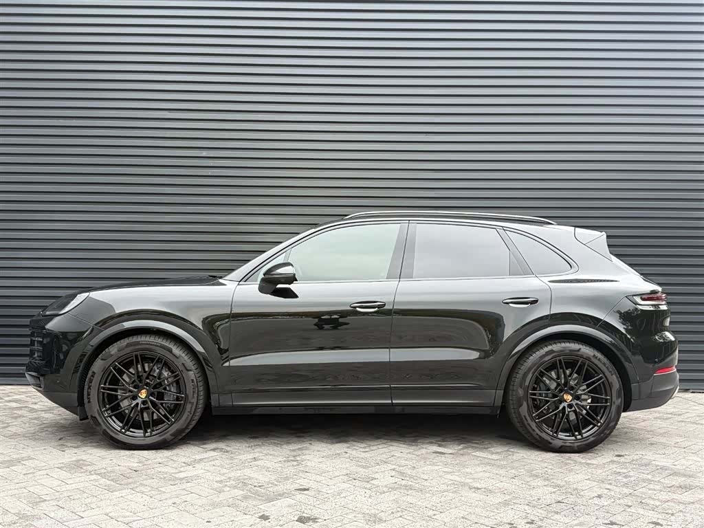 Porsche Cayenne, 2026 все фото