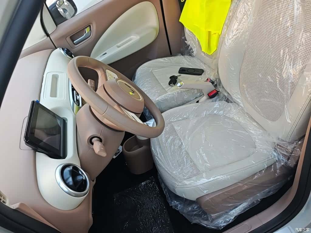 Wuling MINIEV, 2026 15