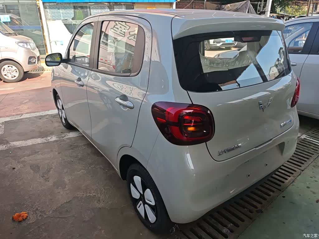 Wuling MINIEV, 2026 все фото