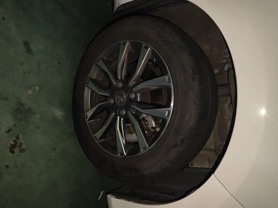 Toyota YARiS L Zhixuan