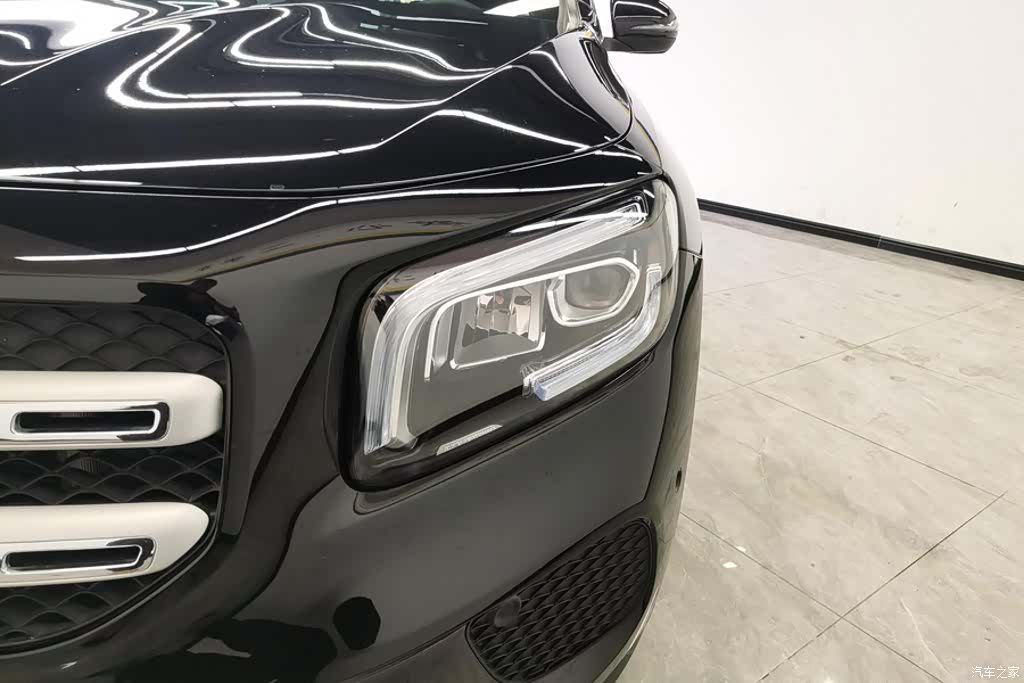Mercedes-Benz GLB, 2022 все фото