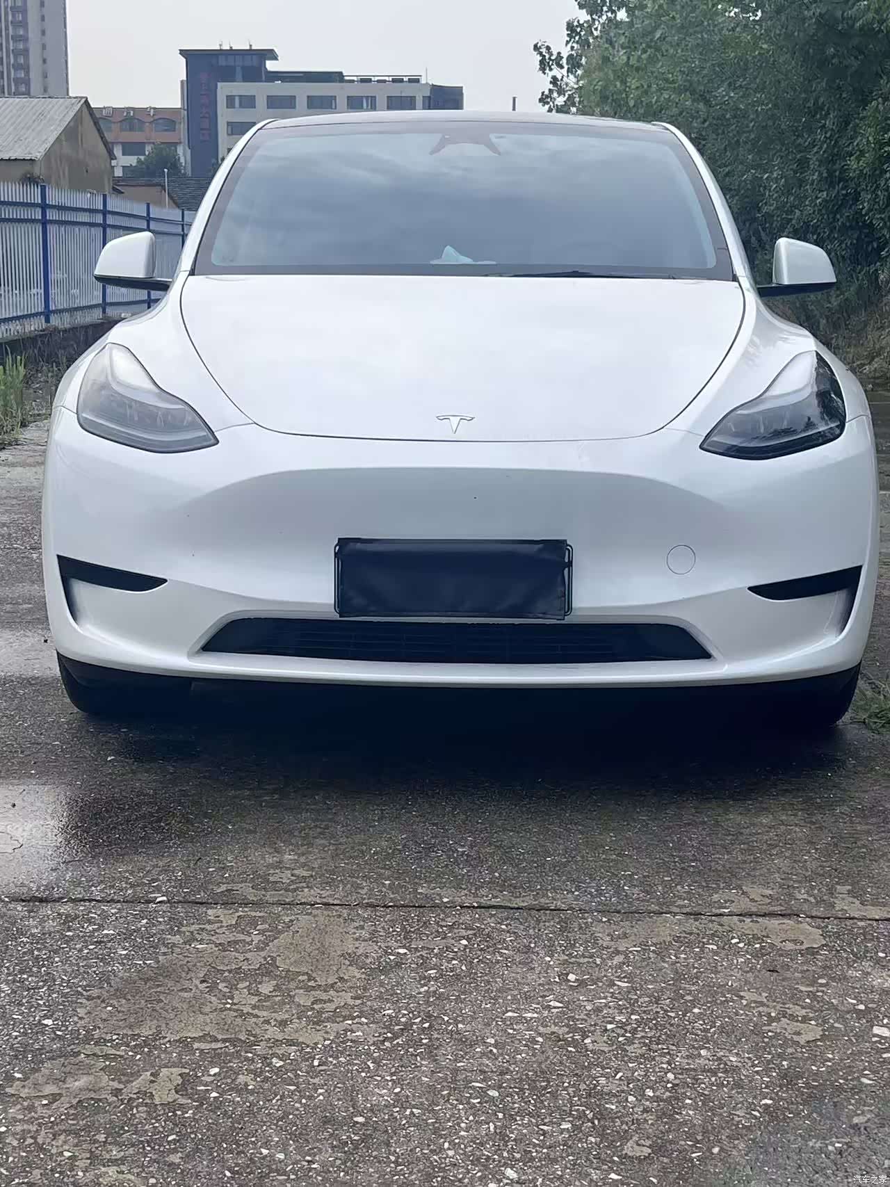 Tesla Model Y, 2025 2