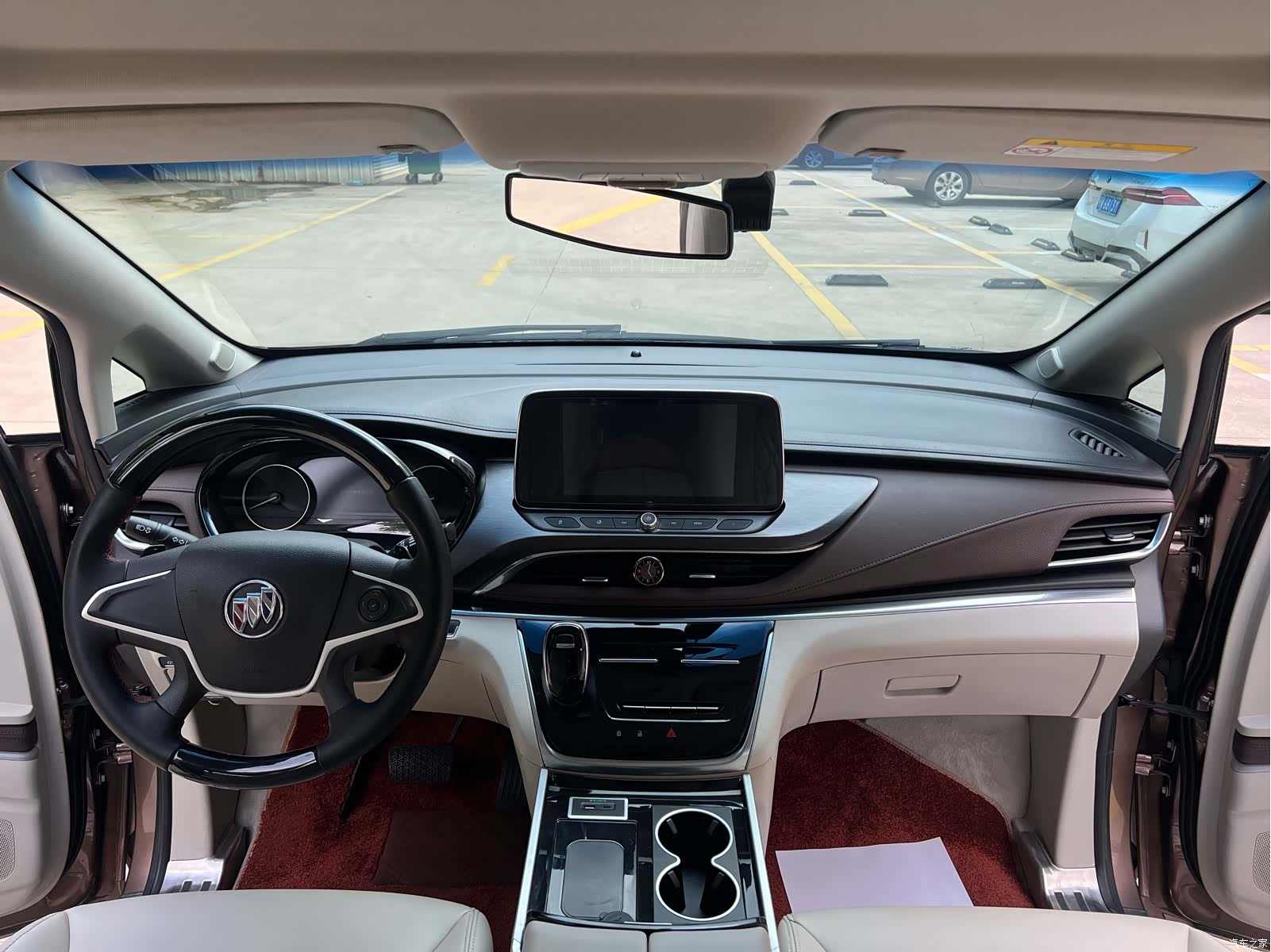 Buick GL8, 2020 все фото