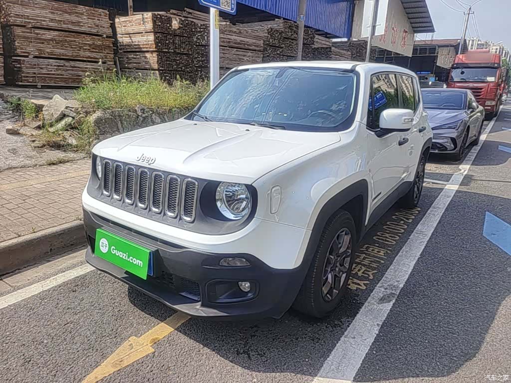 Jeep Renegade, 2018 1