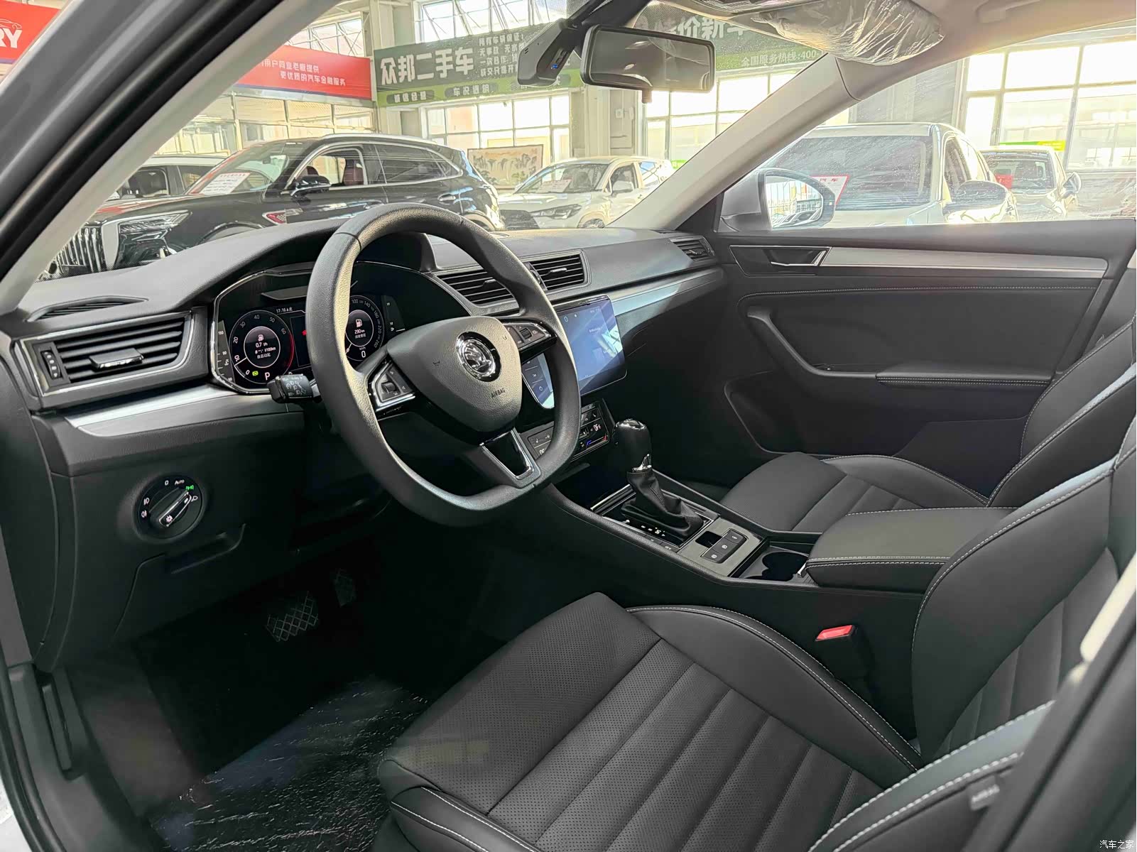 Skoda Superb, 2024 7