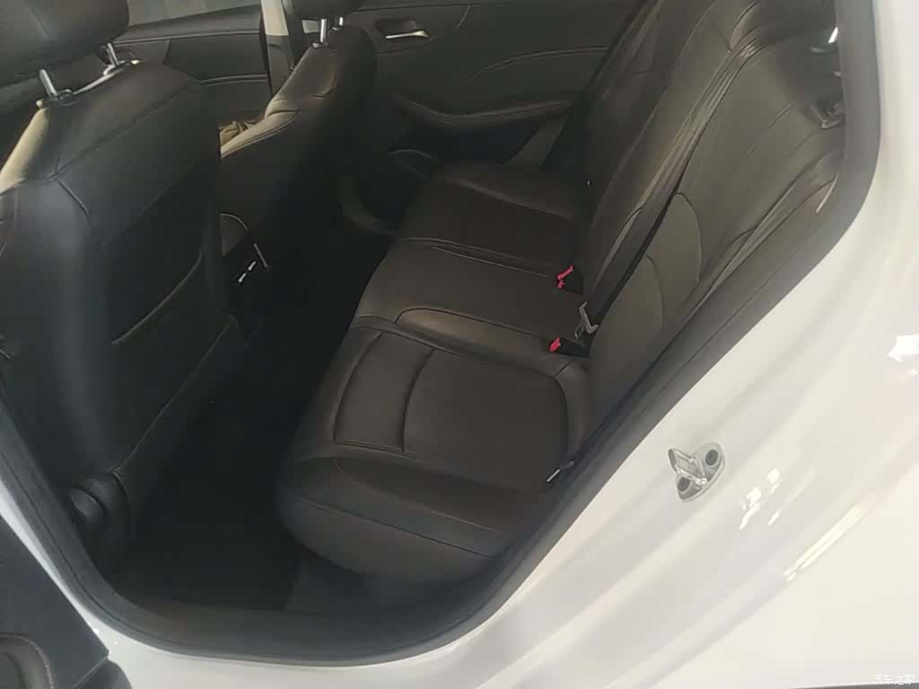 Roewe i5, 2024 17