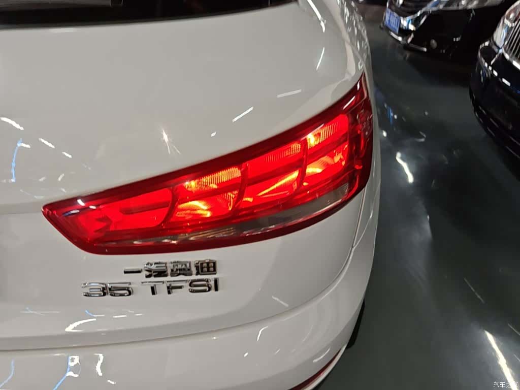 Audi Q3, 2016 8