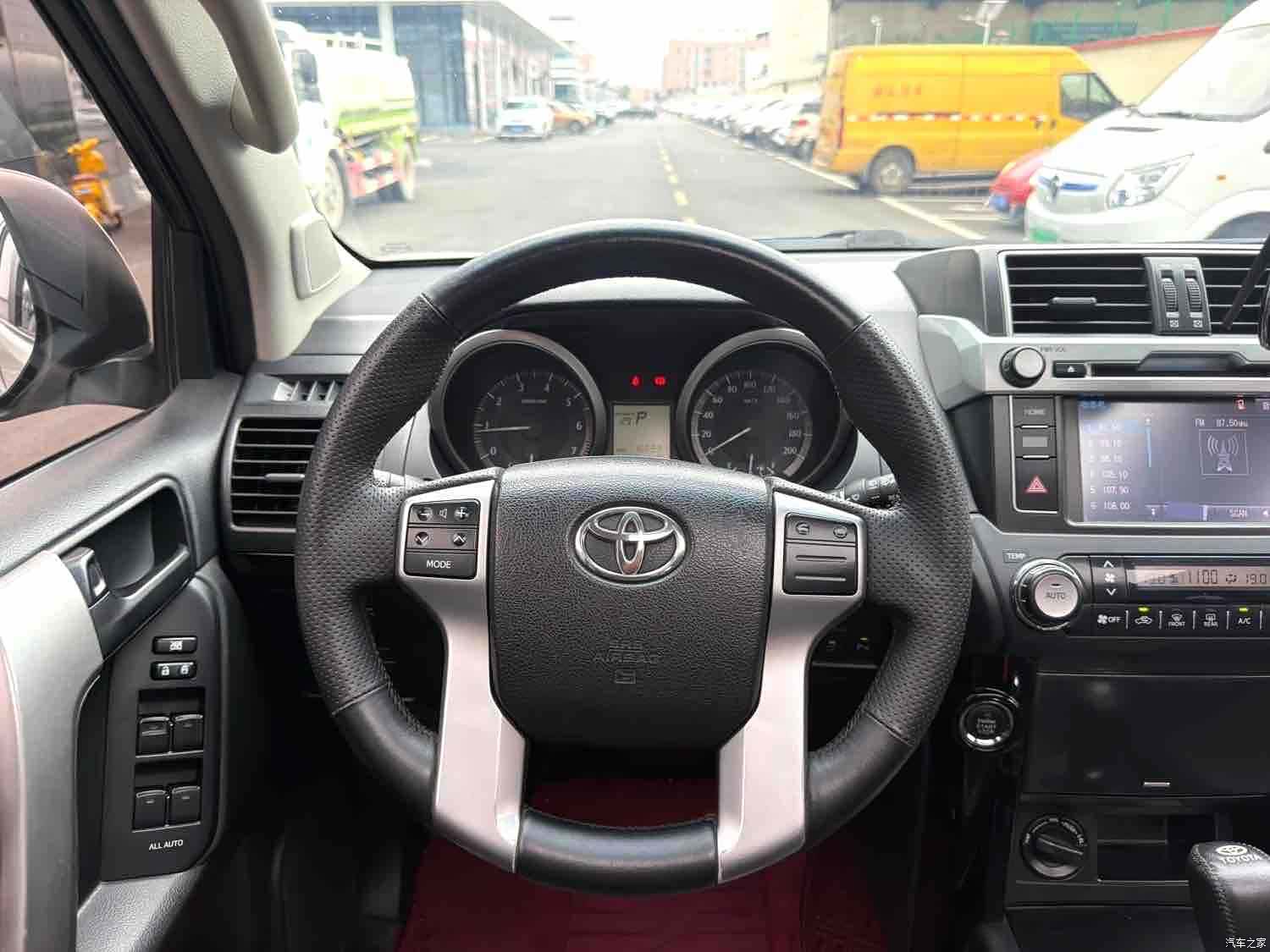 Toyota Prado, 2014 9