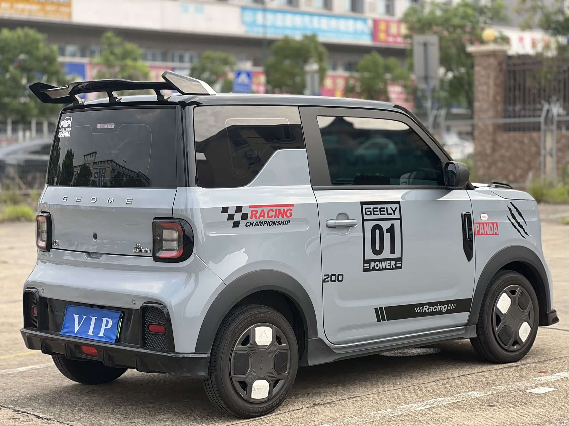 Geely Panda, 2025 7