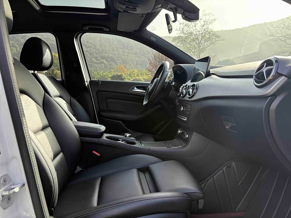 Mercedes-Benz Class B