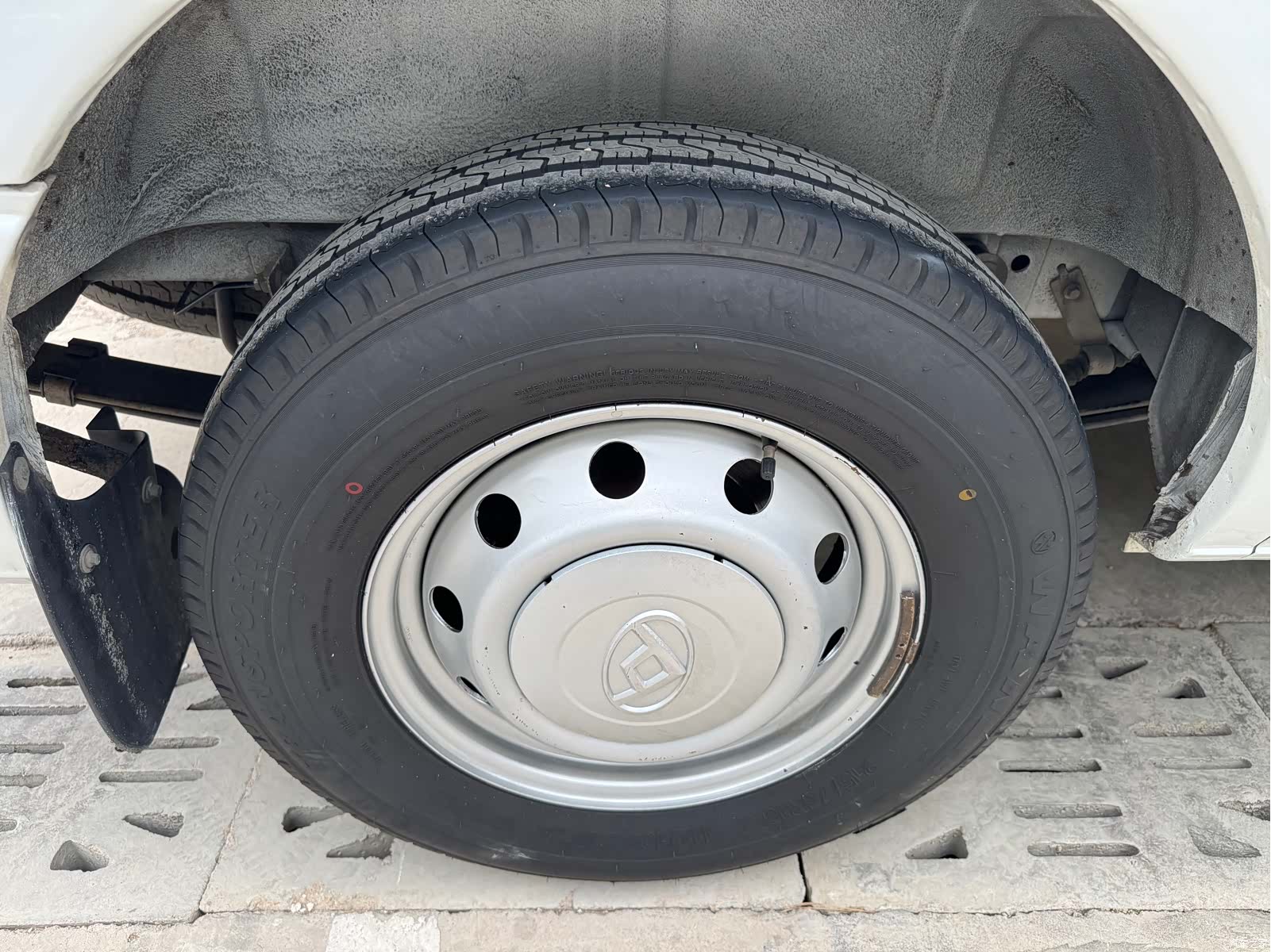 Maxus V80, 2022 15