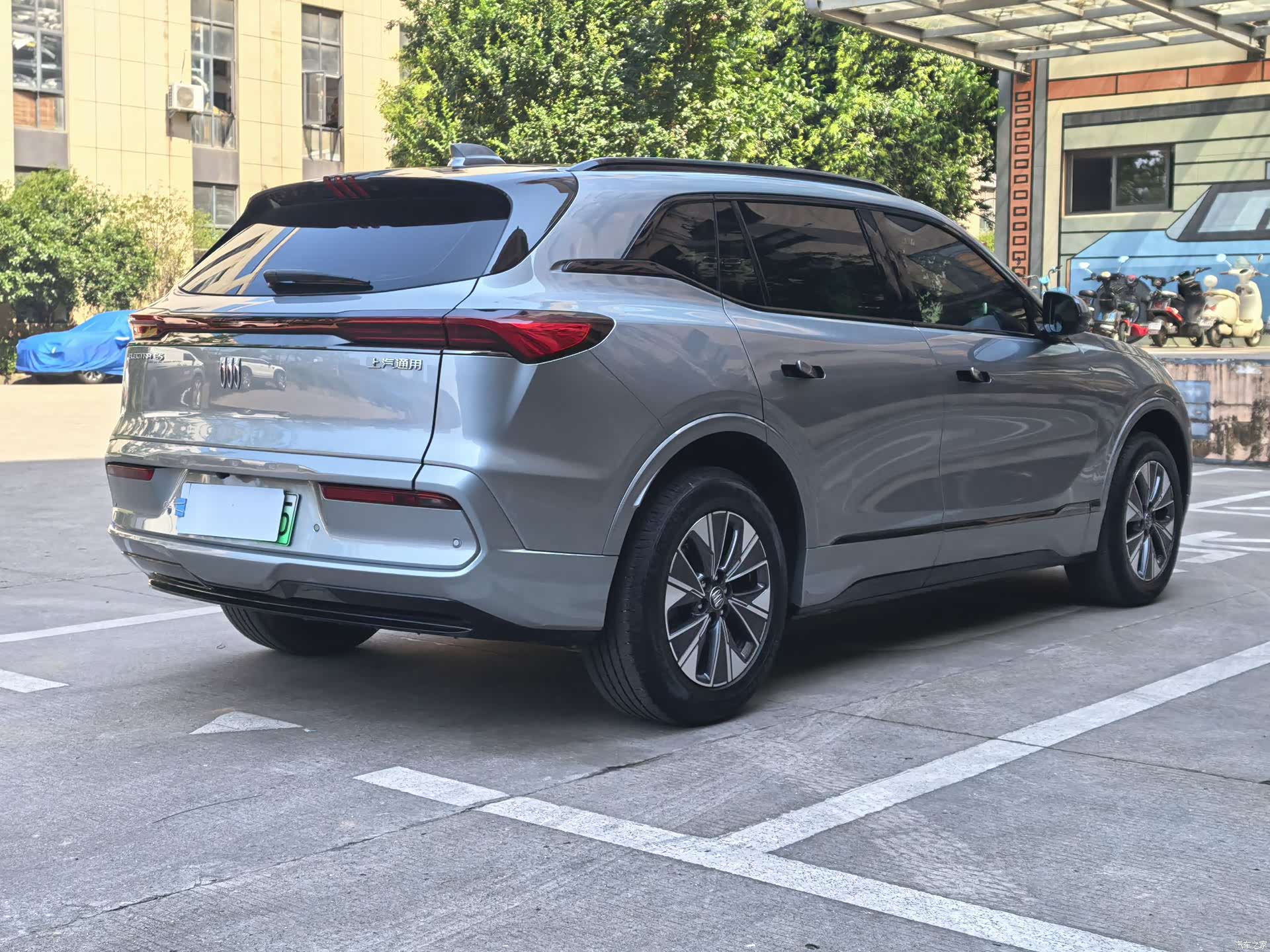 Buick E5, 2025 15