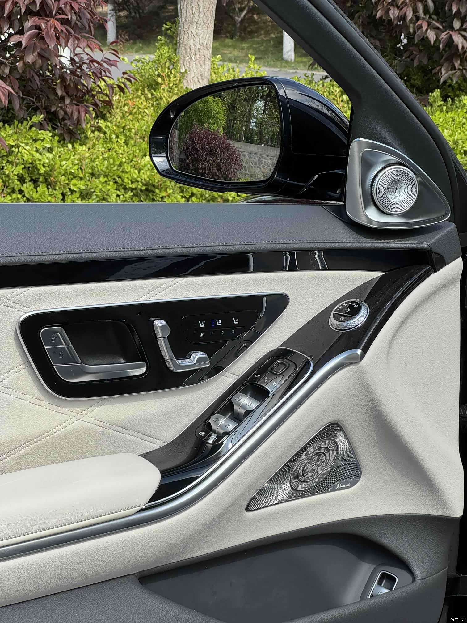 Maybach S-Class, 2022 14