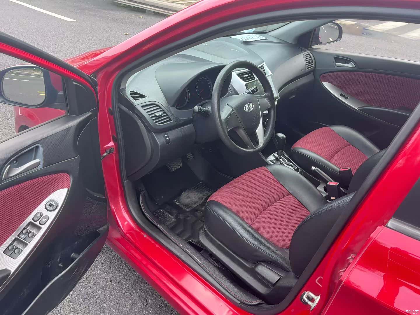 Hyundai GLX, 2014 4