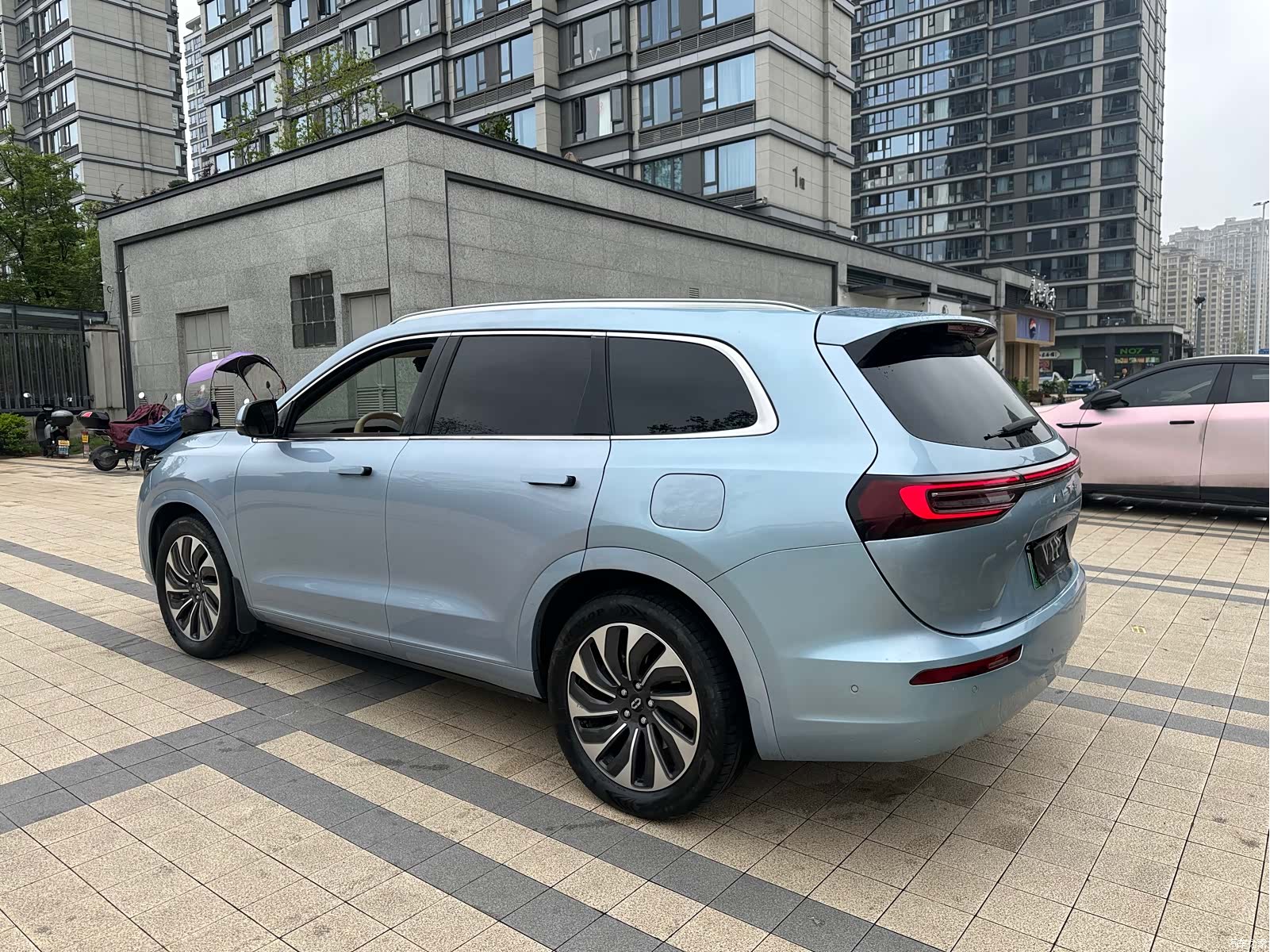 AITO M7, 2023 11