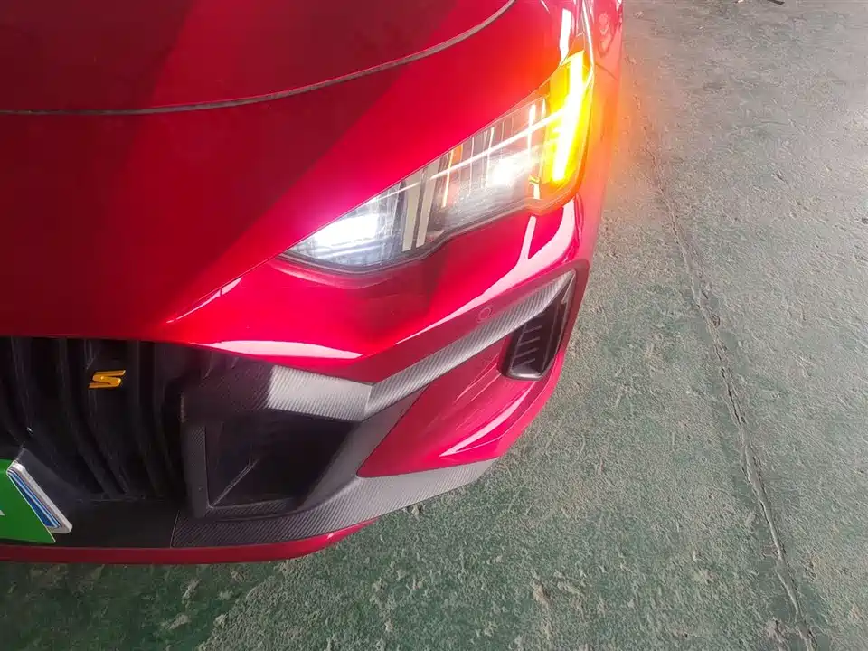 Trumpchi Shadow Leopard