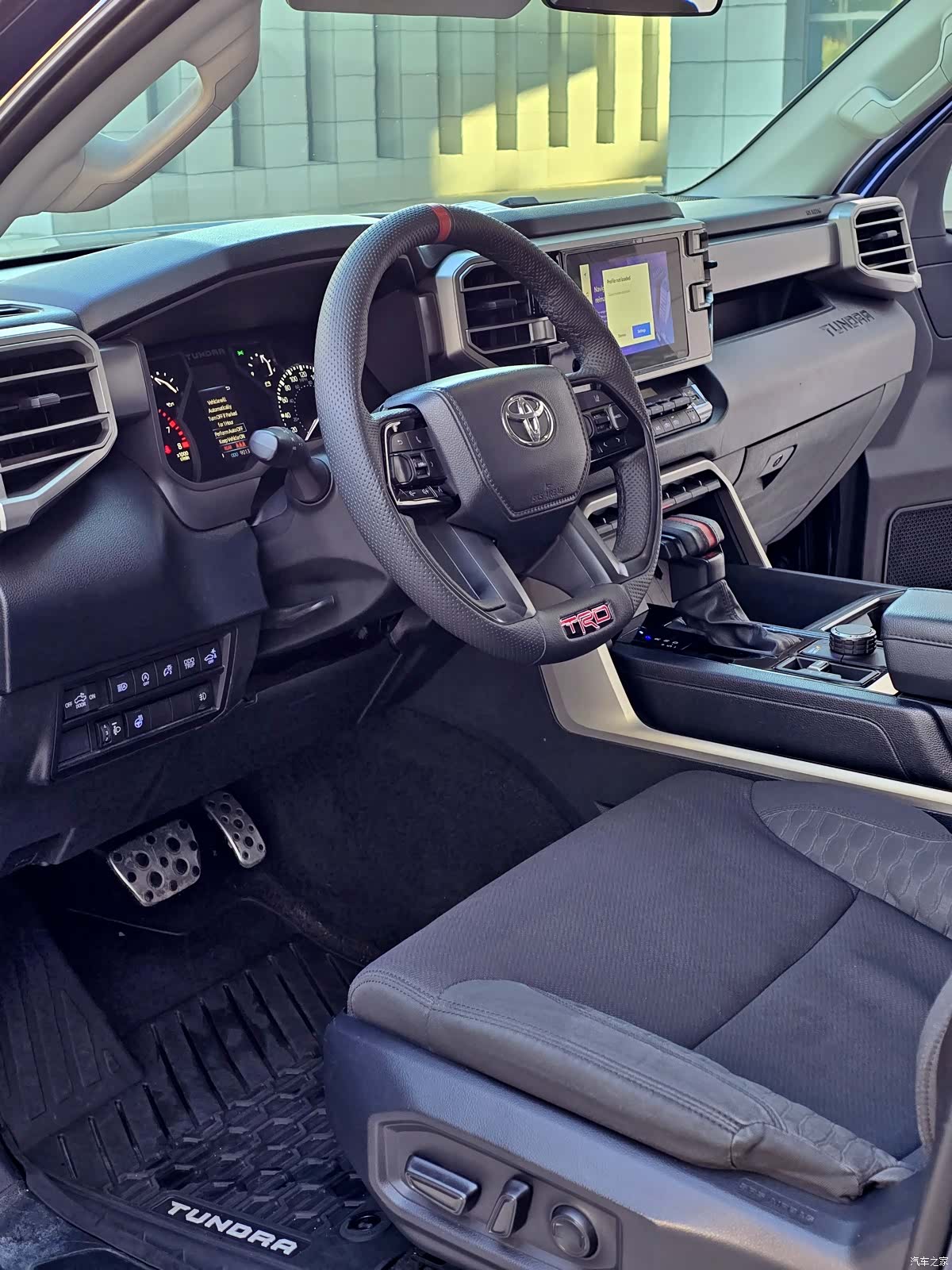 Toyota Tundra, 2022 4