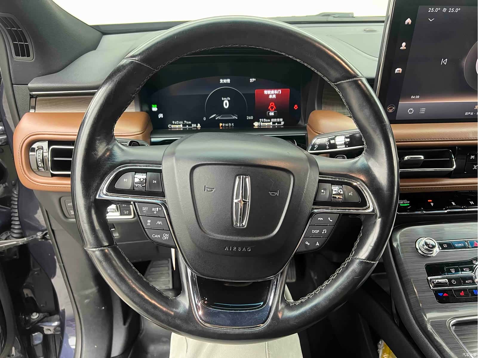 Lincoln Nautilus, 2021 13