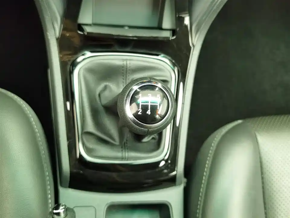 BYD F3