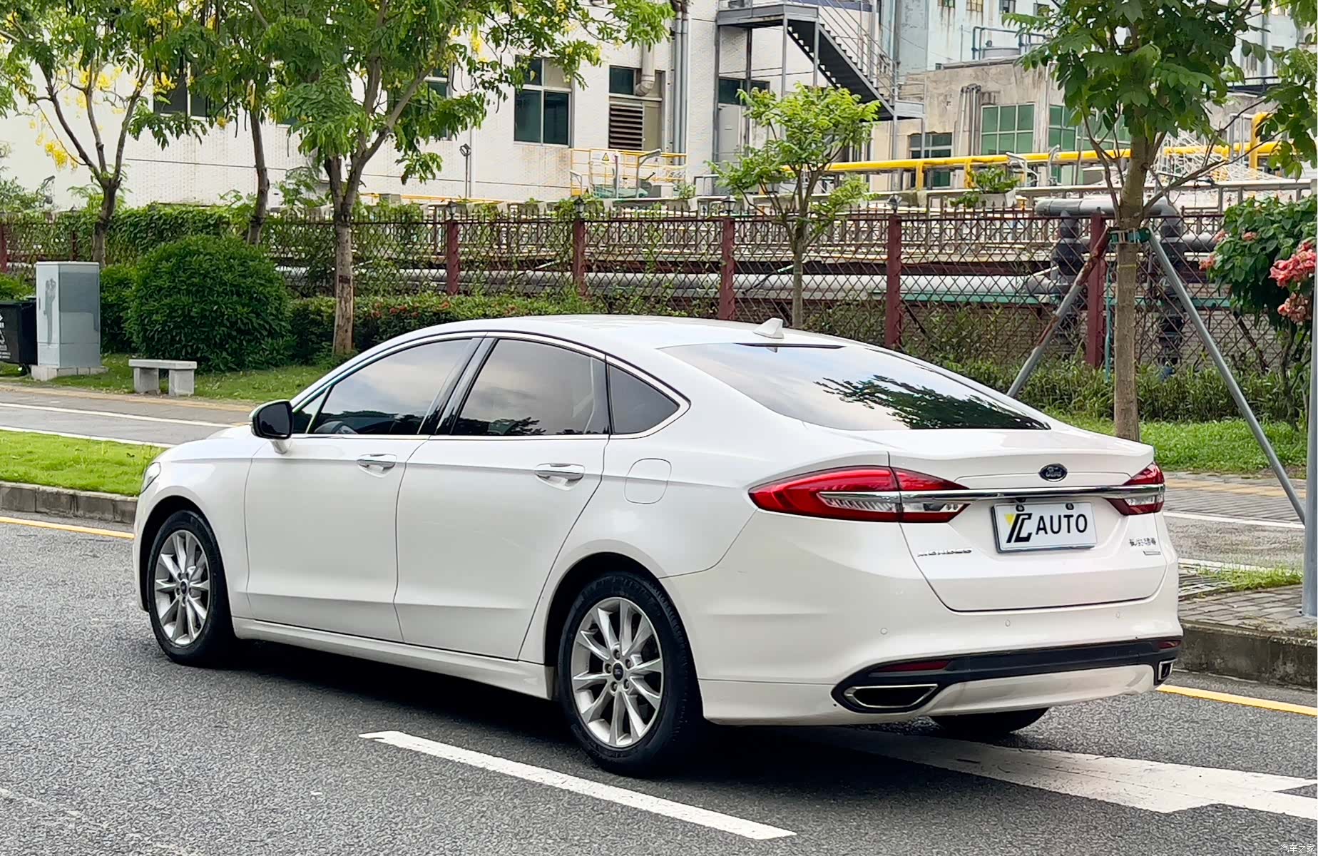 Ford Mondeo, 2017 все фото