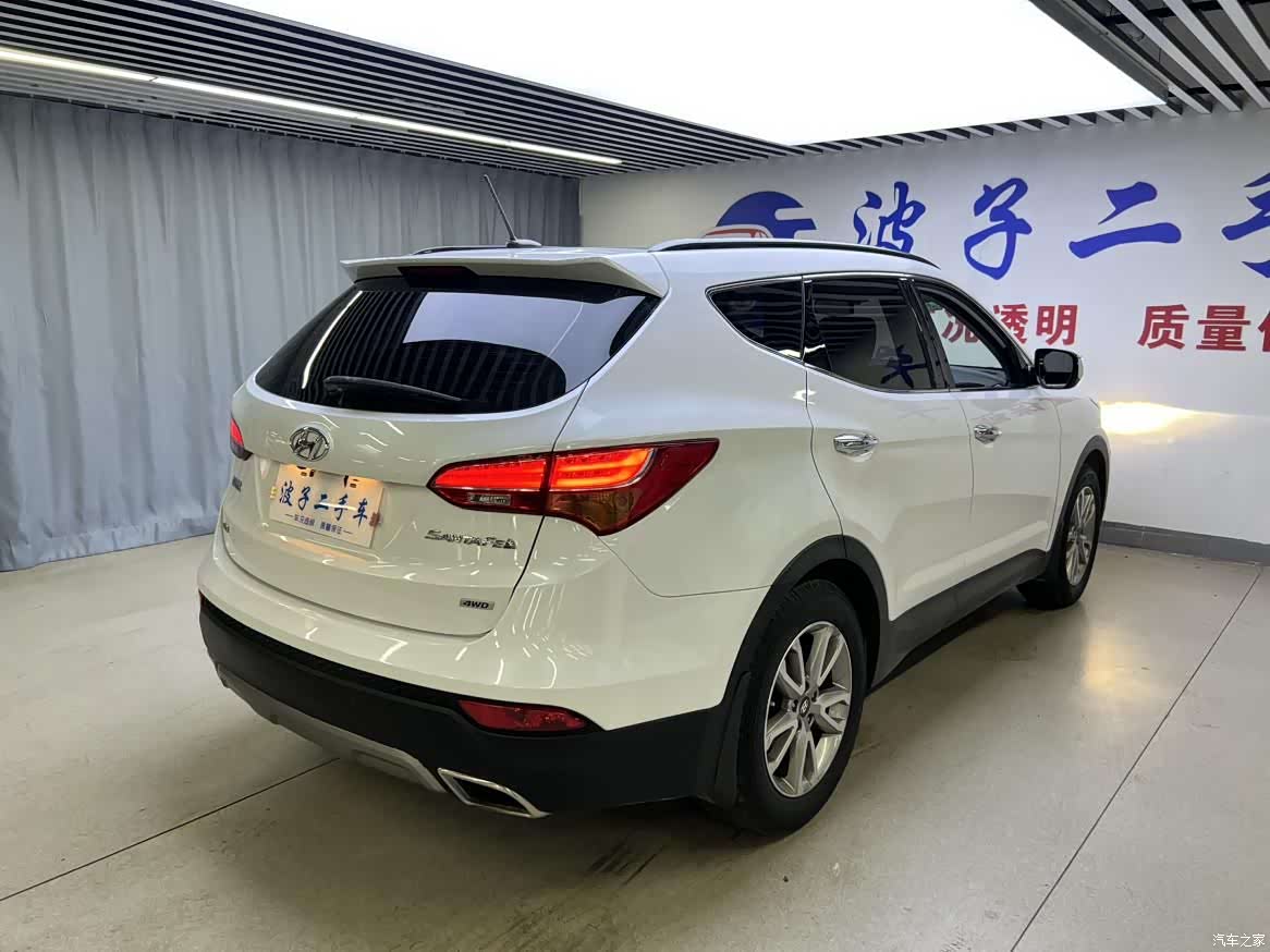 Hyundai Santa Fe, 2015 18