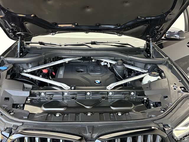 BMW X6, 2023 13