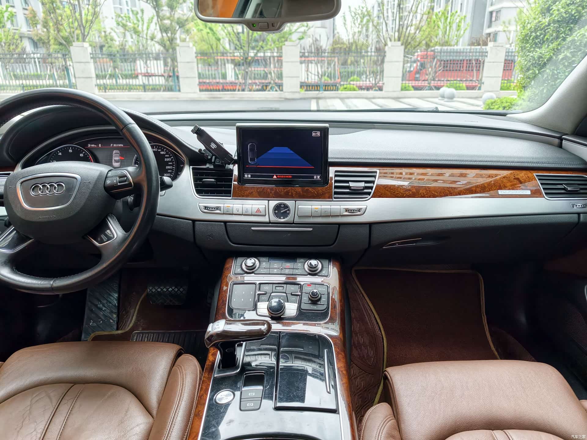 Audi A8L, 2012 14