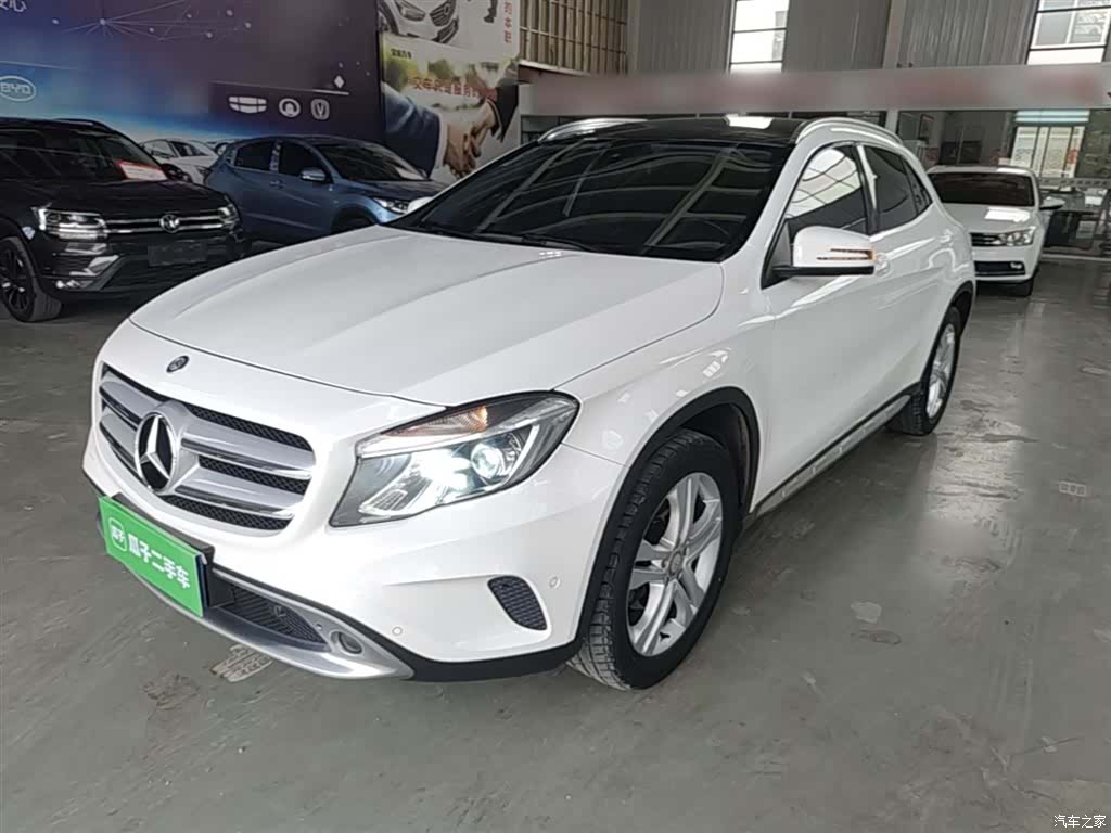 Mercedes-Benz GLA
