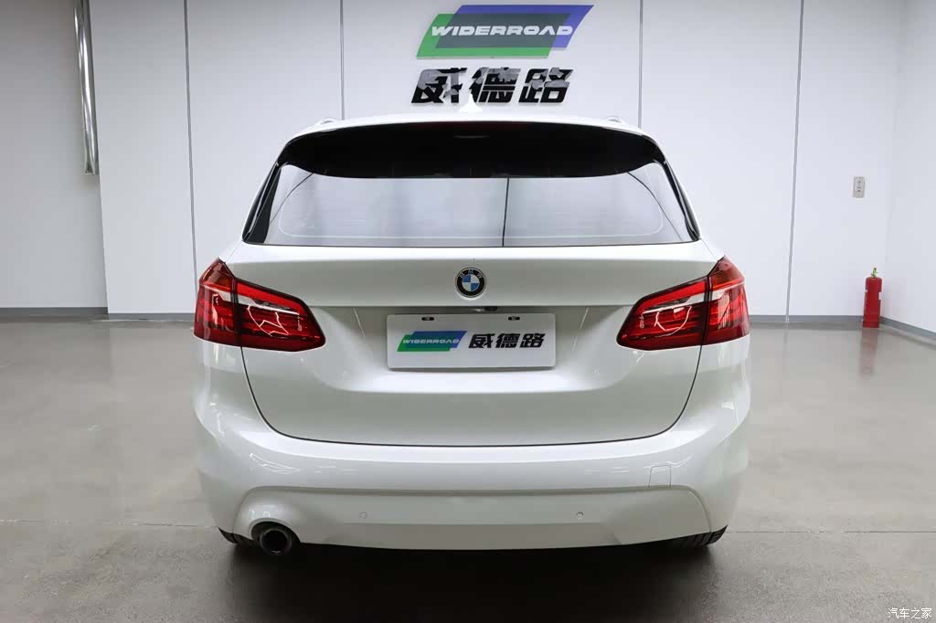 BMW 2 Series, 2019 все фото