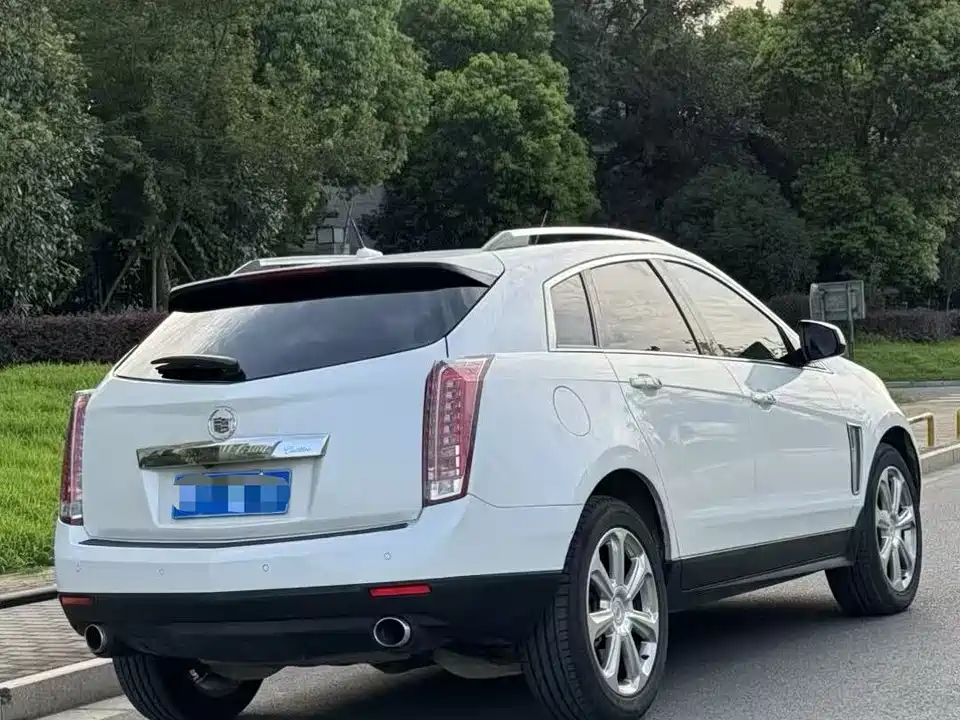 Cadillac SRX