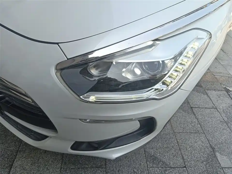 DS 5