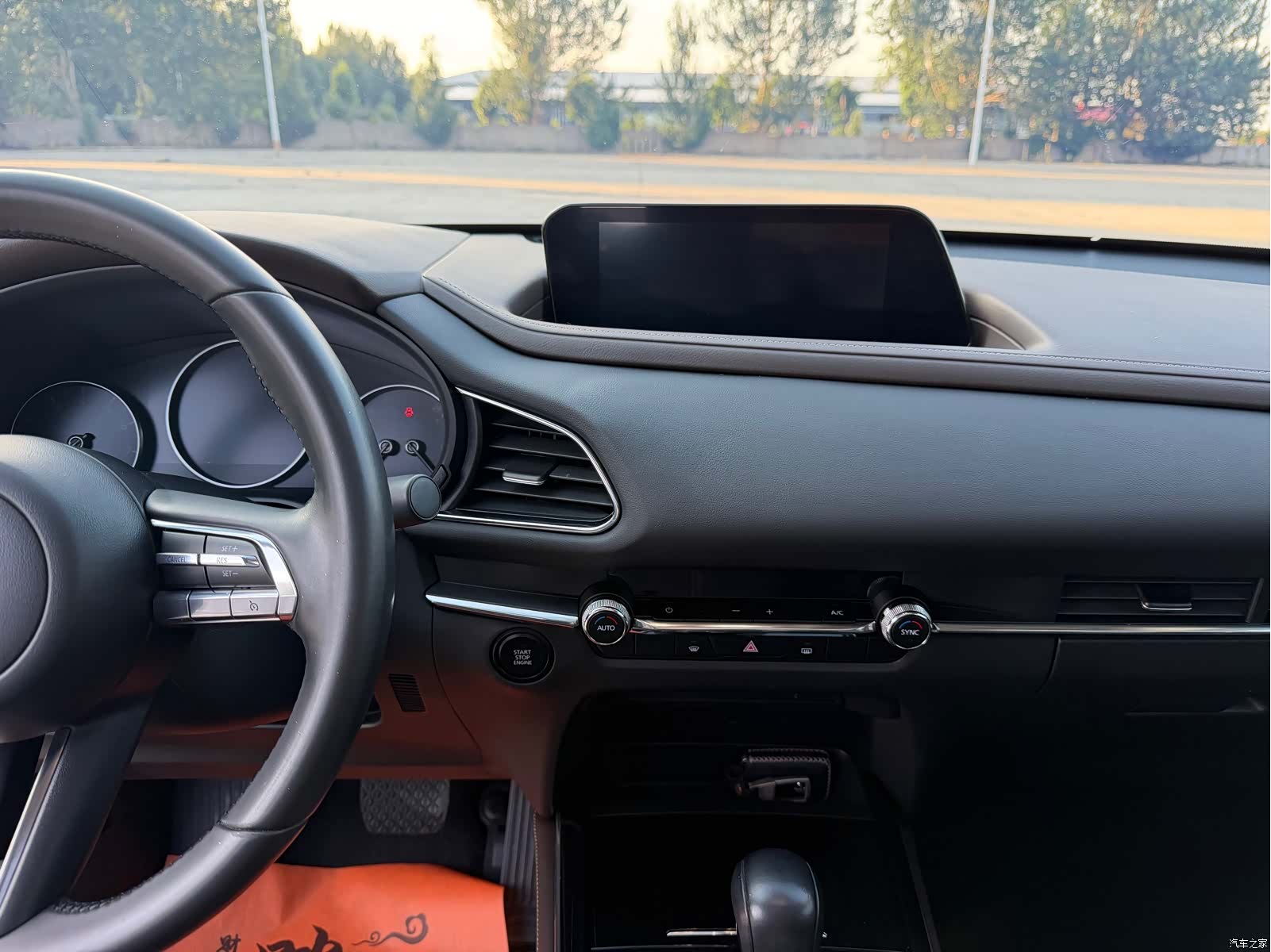 Mazda CX-30, 2022 11