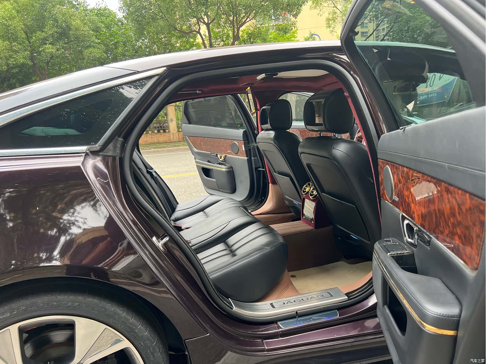 Jaguar XJ, 2014 21