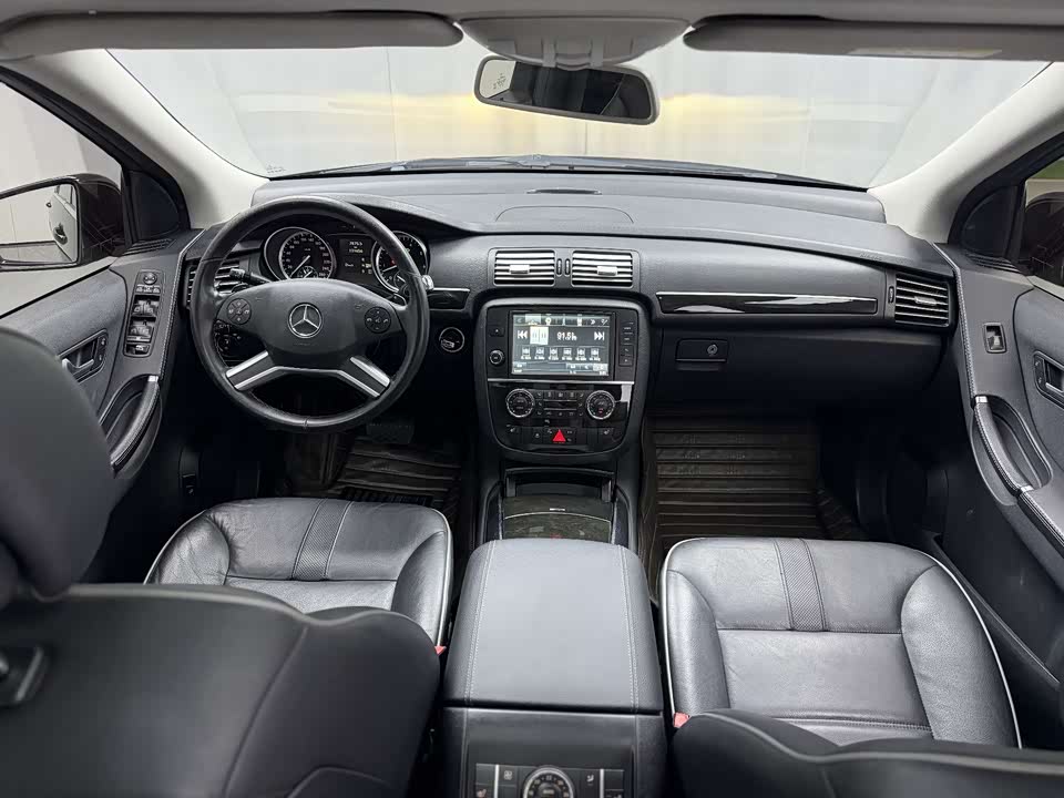 Mercedes-Benz R-class