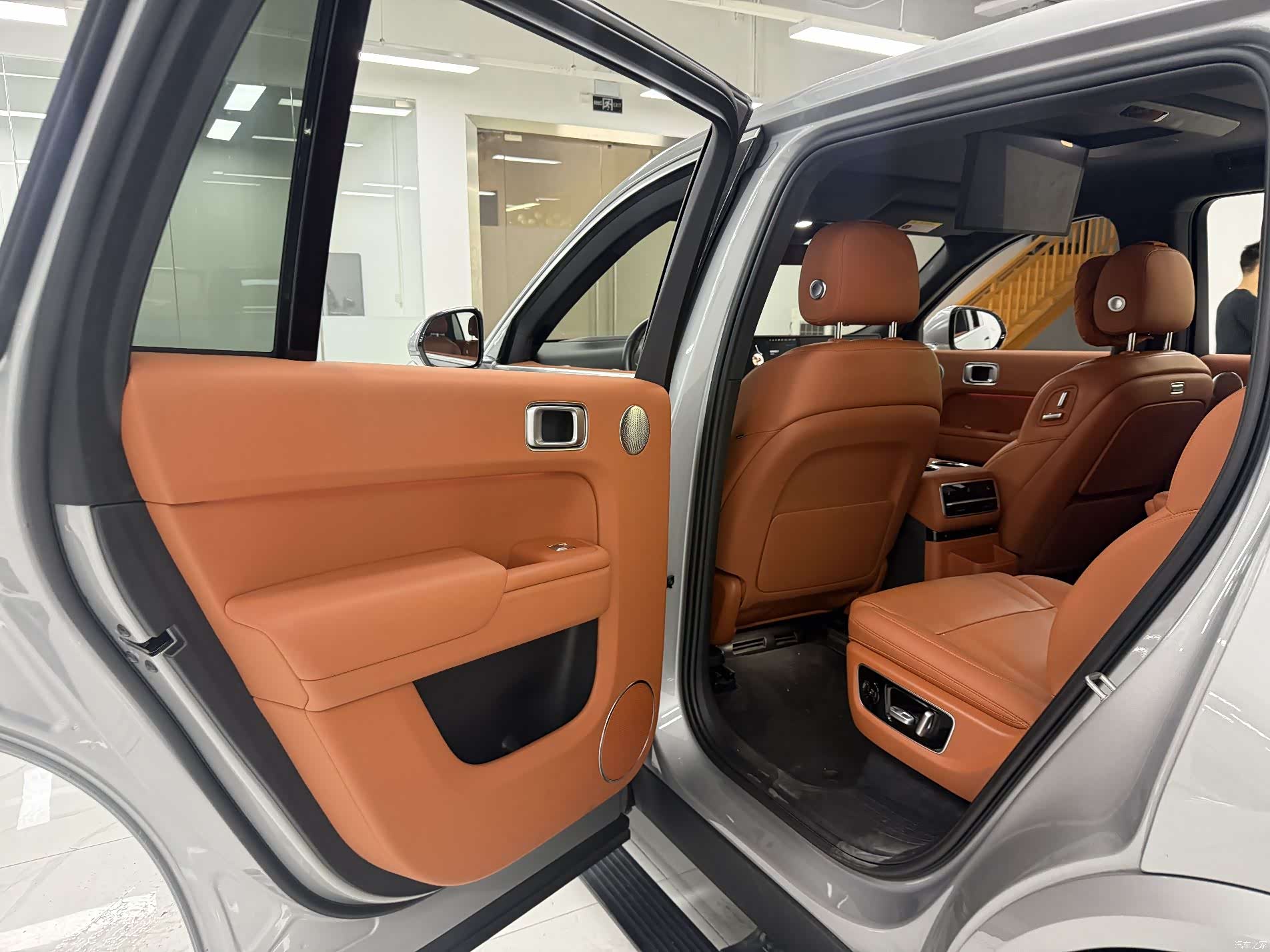 Li Auto L9, 2022 12