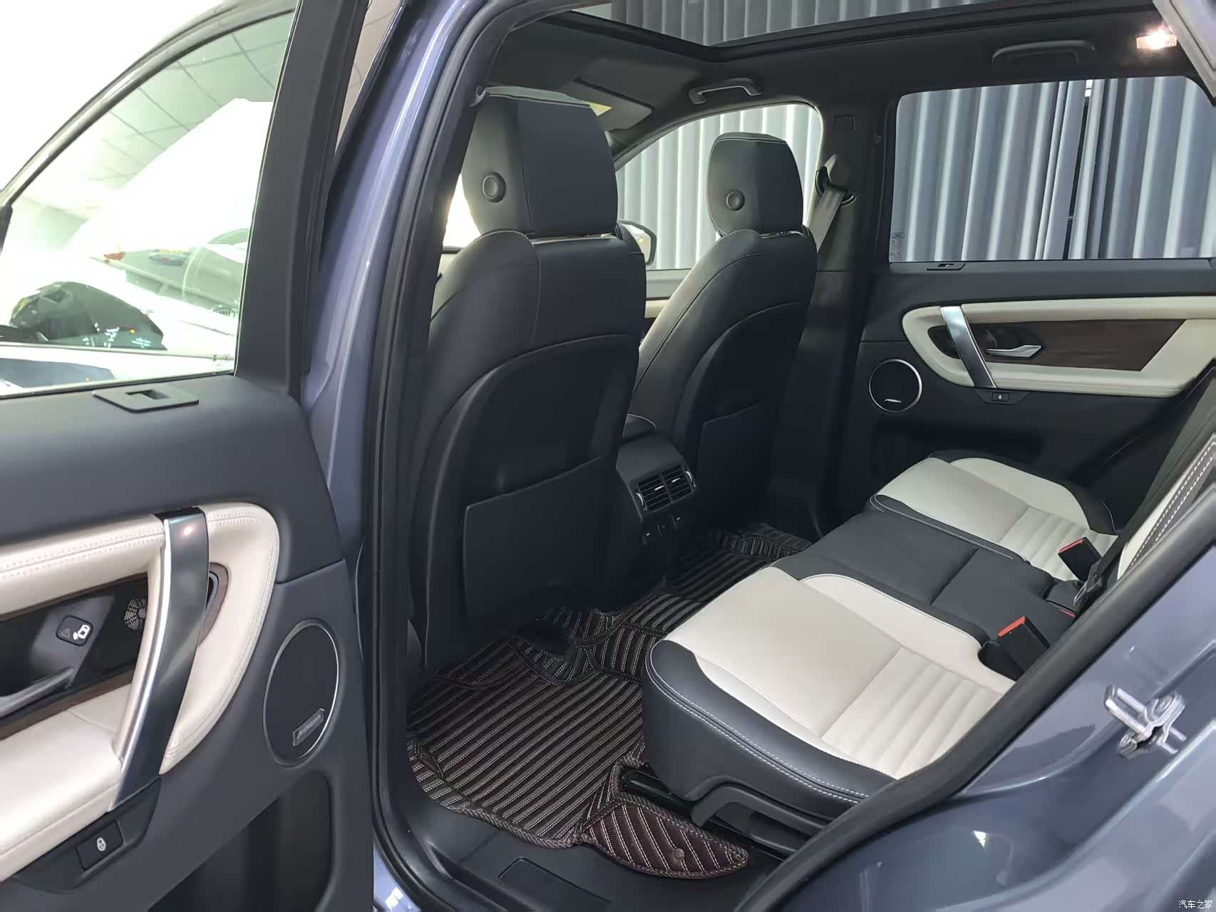 Land Rover Discovery, 2021 9