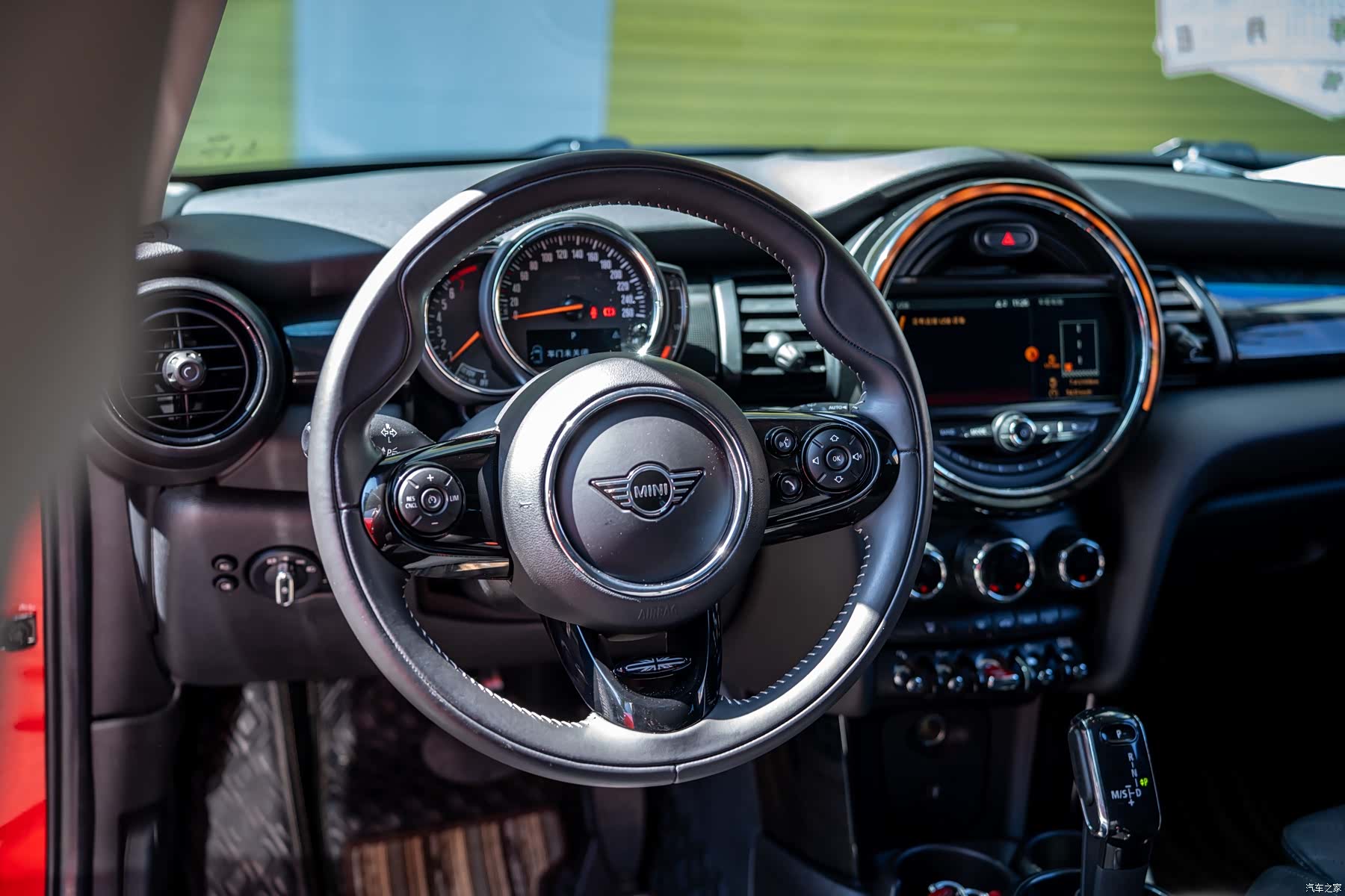 Mini Cooper, 2019 11