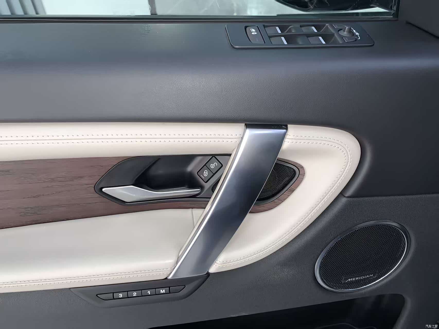 Land Rover Discovery, 2021 18