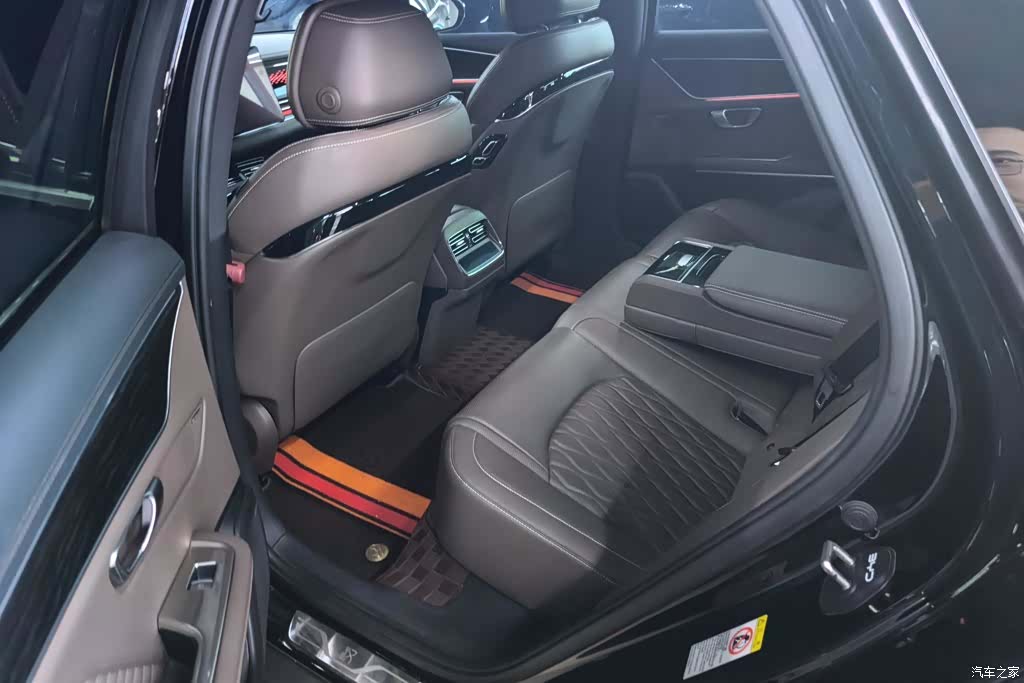 BYD Han, 2023 11