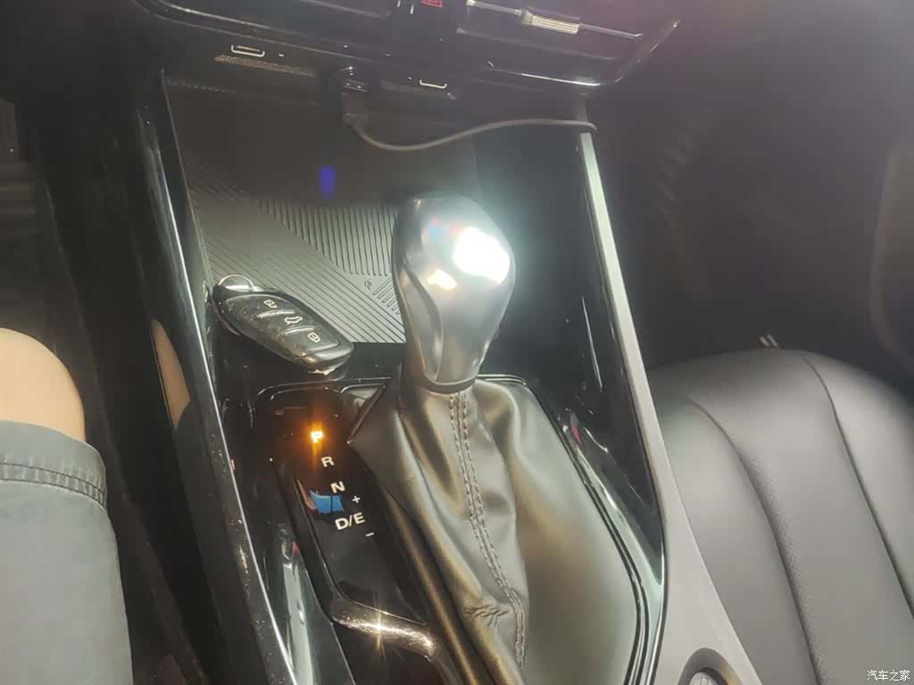Roewe i5, 2021 14